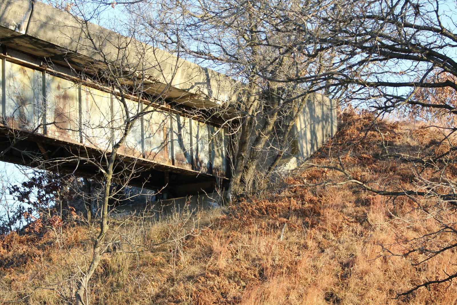 East abutment